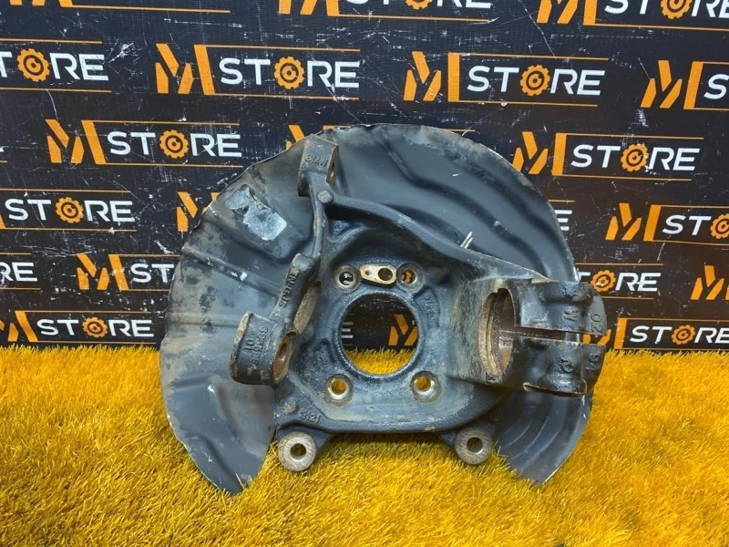 Кулак поворотный Bmw X3 2012 31216855954 F25 N20B20A, передний правый