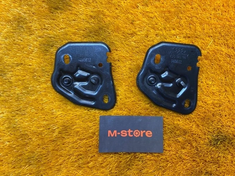 Скоба капота Audi A6 2012 4G0823186 C7/4G CHJ