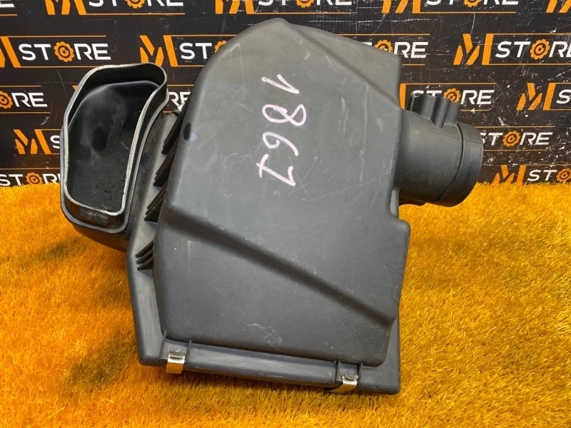 Корпус воздушного фильтра Bmw X3 2008 13713415441 E83 N52B30A