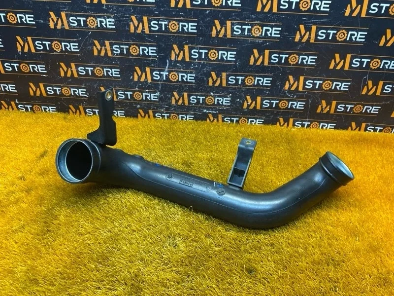 Патрубок воздушного фильтра Volvo Xc60 2016 31319775 DZ61 B5254T12