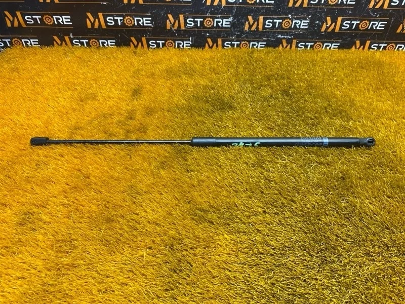 Амортизатор капота Mercedes-Benz M-Class 2012 A1669802464 W166 276.955