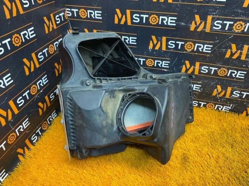 Корпус воздушного фильтра Audi A5 2015 8R0133837S 8T CDNC