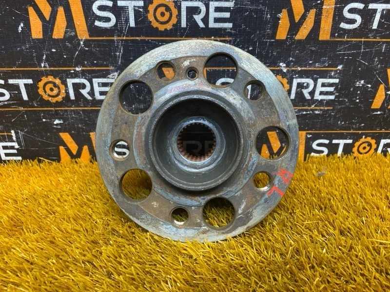 Ступица Mercedes-Benz E-Class 2010 A2309810127 C207 272.988, задняя левая