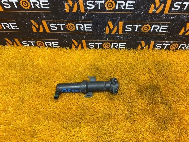 Форсунка омывателя фары Audi Q5 2011 8R0955102 8R CDNC, правая