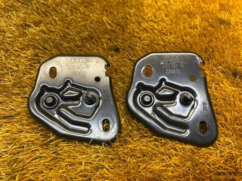 Скоба капота Audi A6 2012 4G0823186 C7/4G CHJA