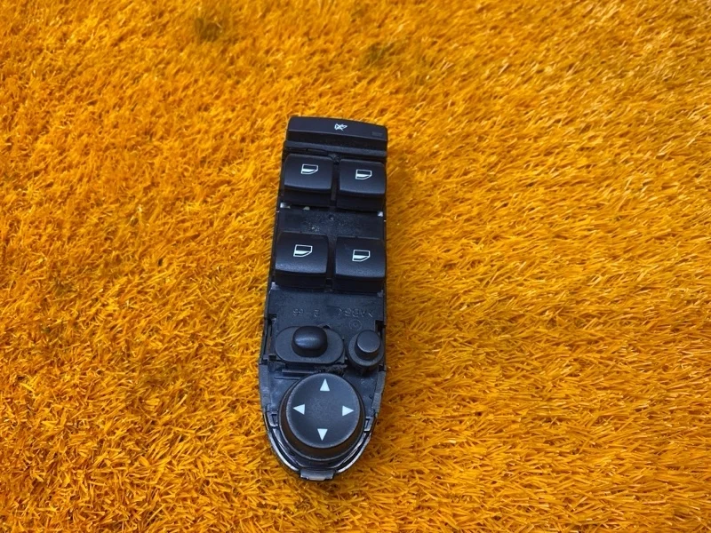 Блок управления стеклоподъемниками Bmw X1 2014 61319216049 E84 N20B20A, передний правый