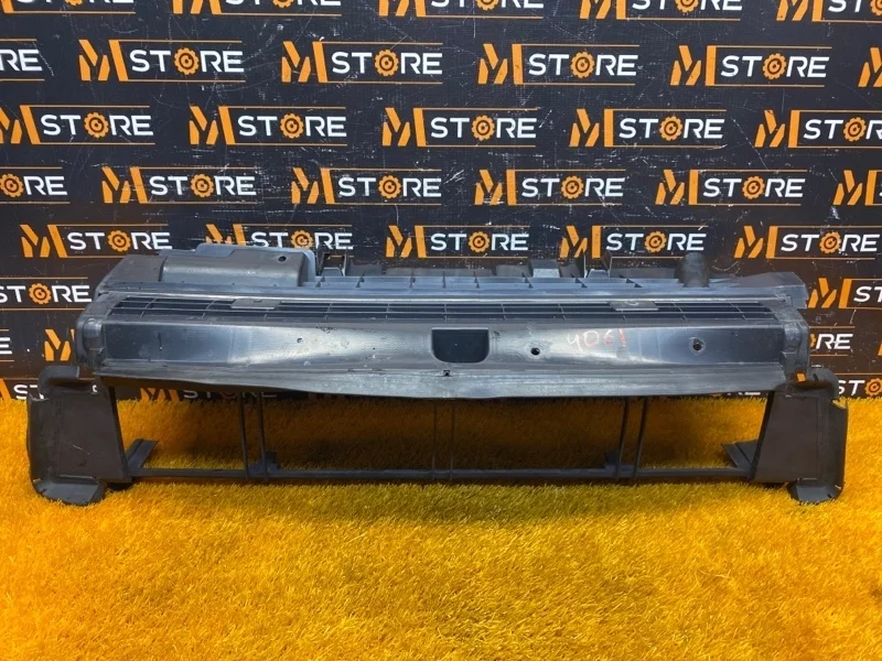 Воздуховод радиатора Mercedes-Benz C-Class 2007 A2045050430 W204 271.950