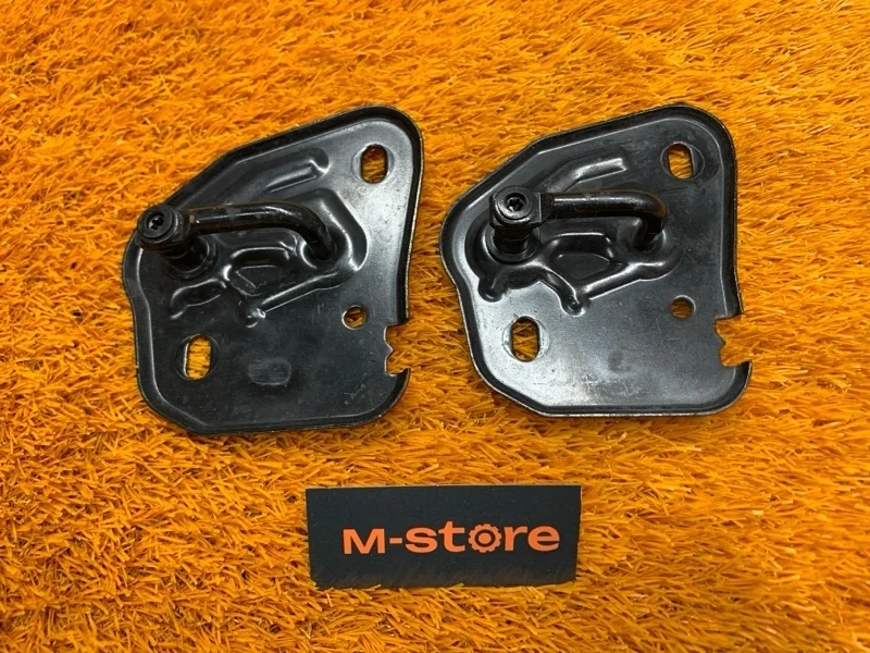 Скоба капота Audi A7 2011 4G0823186 4G CGWB