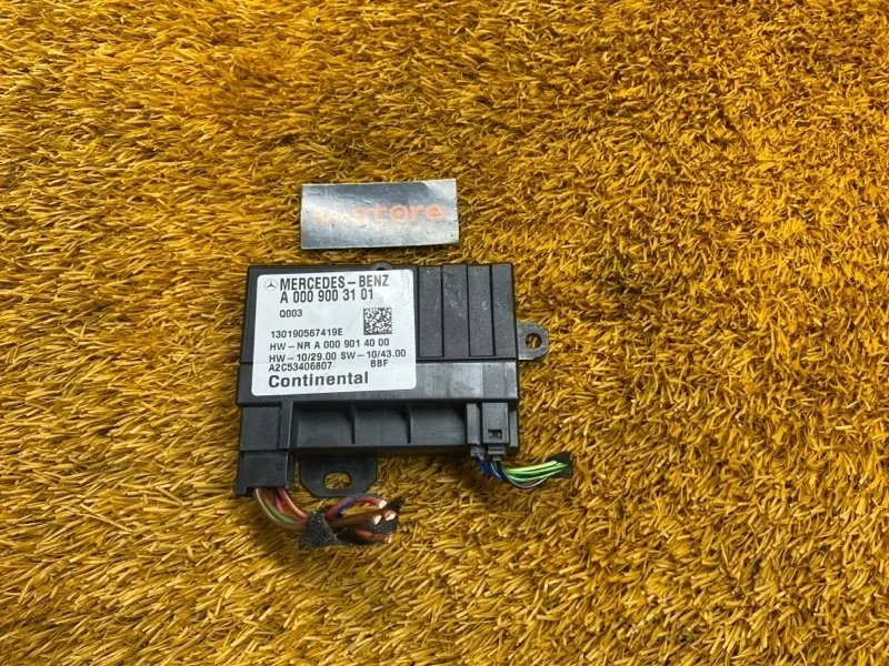 Блок управления топливным насосом Mercedes-Benz B-Class 2013 A0009003101 W246 270.910