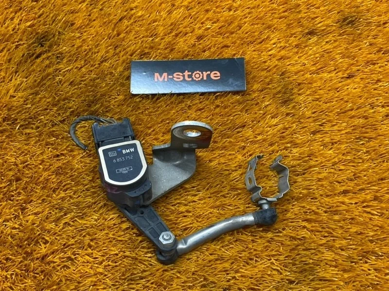 Датчик высоты дорожного просвета Bmw X1 2014 6853752 E84 N20B20A, задний левый