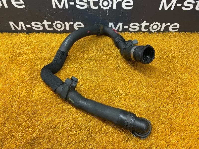 Патрубок радиатора нижний Volkswagen Tiguan 2009 5N0122051AF 5N CAWB