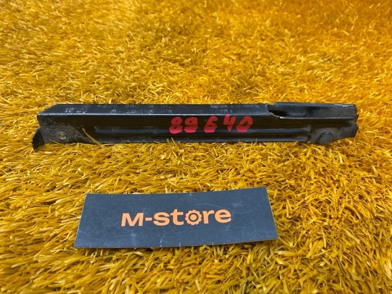 Крепление бампера Mercedes-Benz Clk-Class 2004 A2038801214 W209 112.955, переднее правое