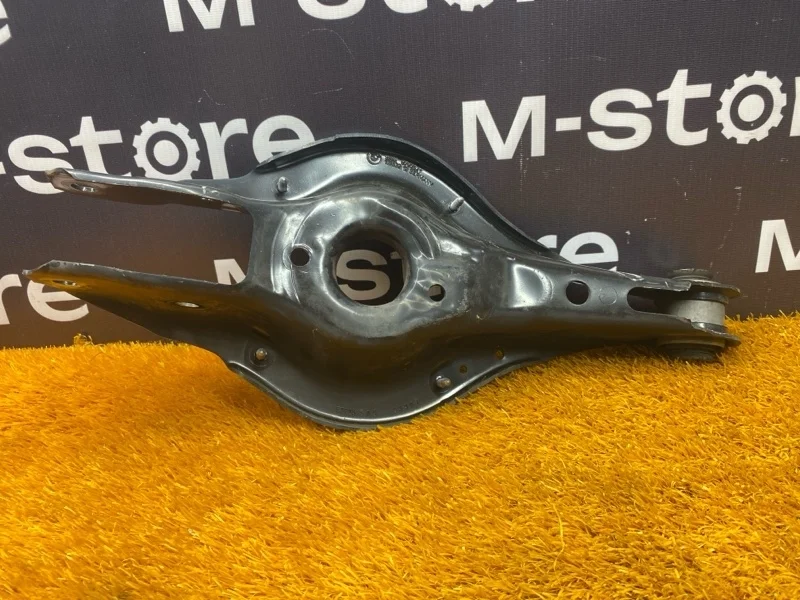 Рычаг подвески нижний Bmw 1-Series 2012 33326792541 F20 N13B16A, задний правый