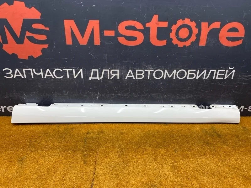Накладка на порог Mercedes-Benz C-Class 2003 A2036900140 W203 271.946, левая