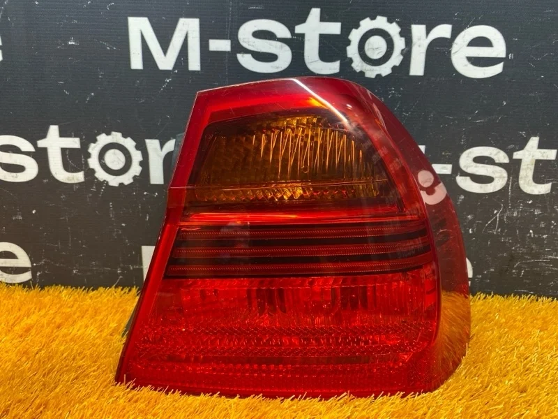 Фонарь задний Bmw 3-Series 2005 6937458 E90 N46B20B, правый