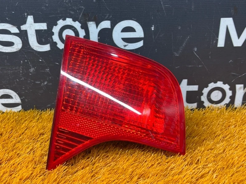 Фонарь крышки багажника Audi A4 2007 8E5945093A B7/8E ALT, левый