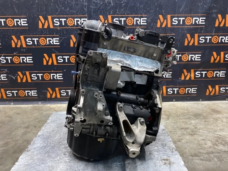 Двигатель Audi Q5 2011 06H100033D 8R CDNC