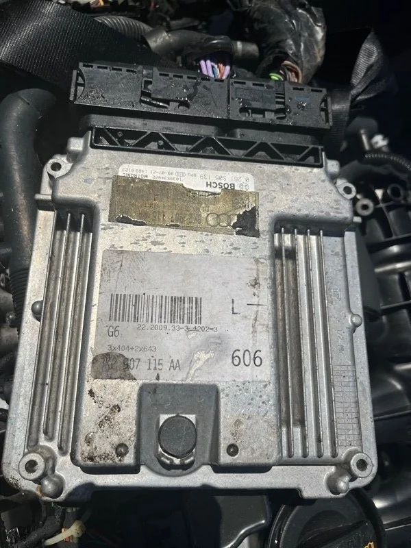 Блок управления двигателем Audi A4 2009 8K1907115A B8 CAEB