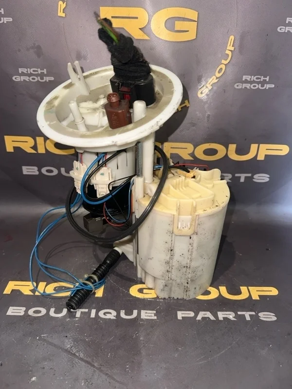 Топливный насос Audi A4 2010 0580202009 B8 CAEA