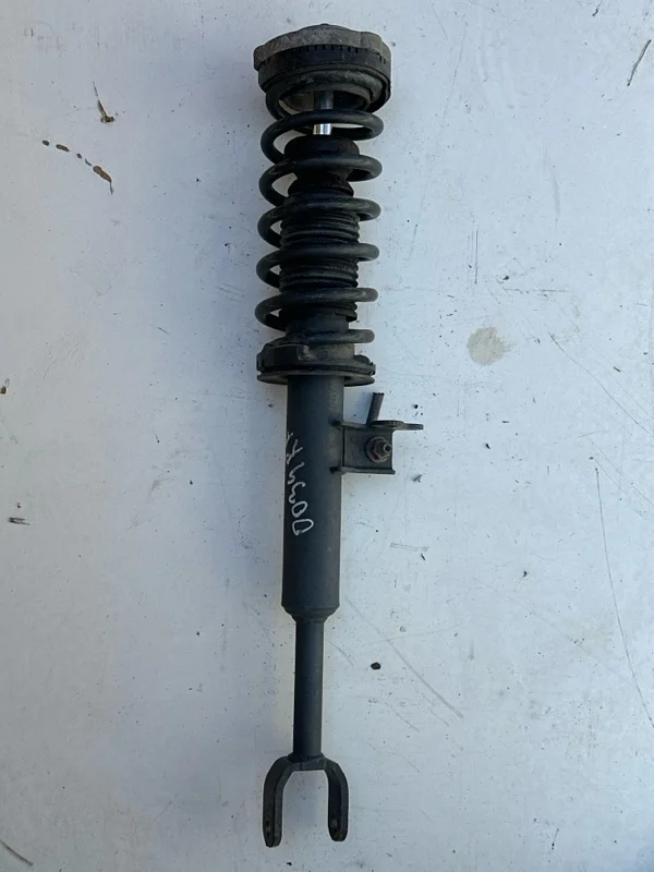 Амортизатор подвески Bmw 5-Series 2011 31316789364 F10 N47D20C, передний правый