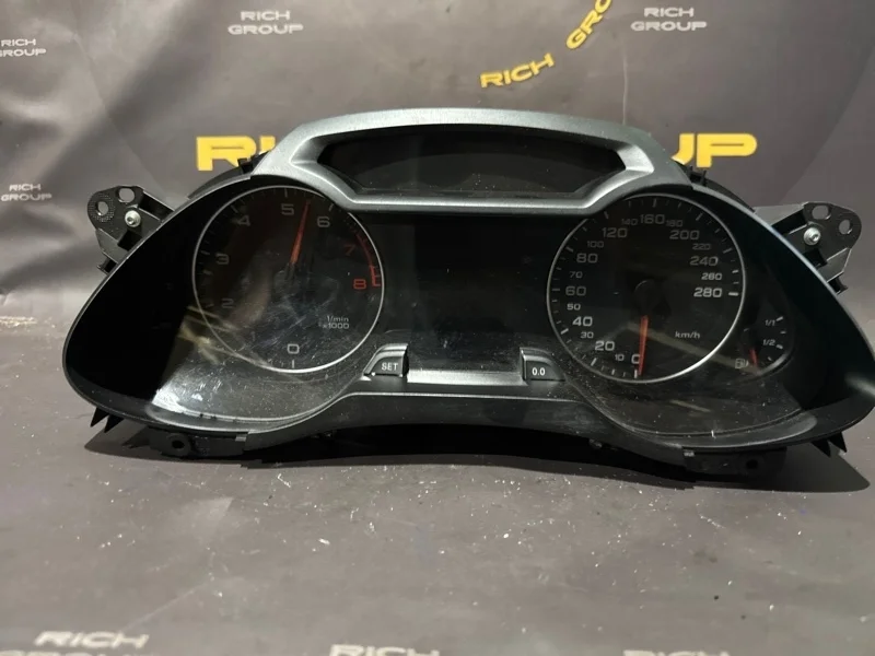 Спидометр Audi A4 2010 8K0920930M B8 CAEA