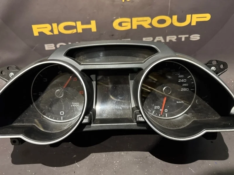 Спидометр Audi A5 2013 8T0920932J 8TA CGLC