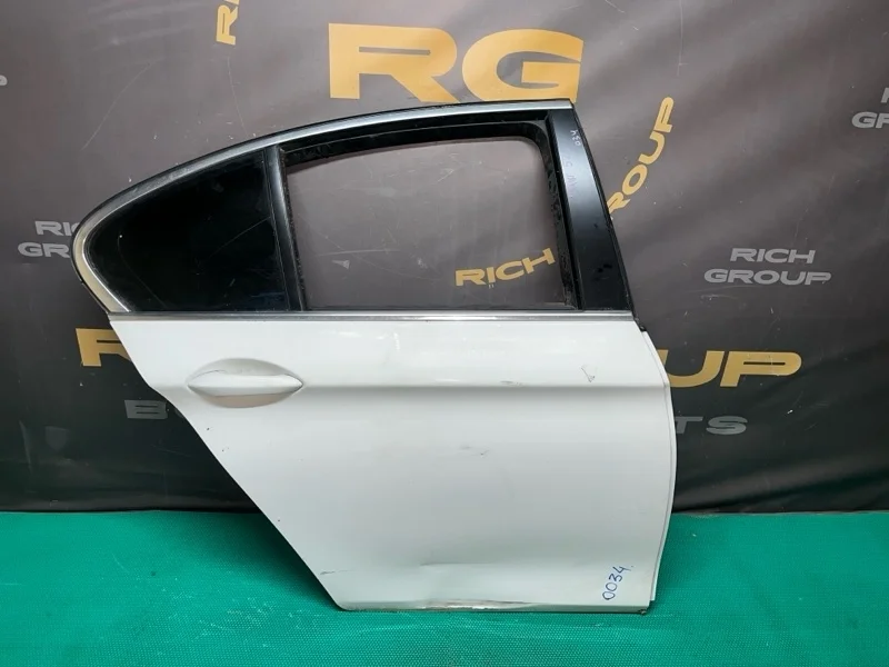 Дверь боковая Bmw 5-Series 2011 41009628756 F10 N47D20C, задняя правая