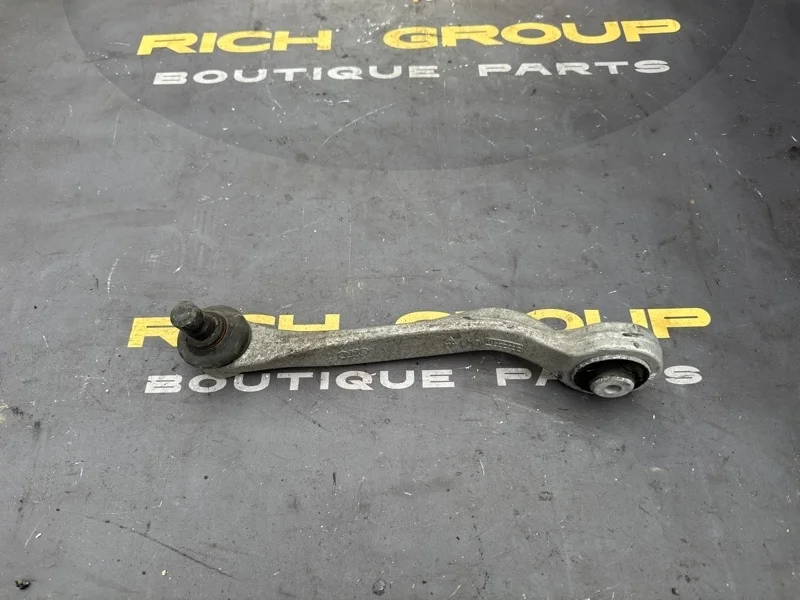 Рычаг подвески верхний Audi A6 2012 8K0407509M C7 CDUC, передний левый