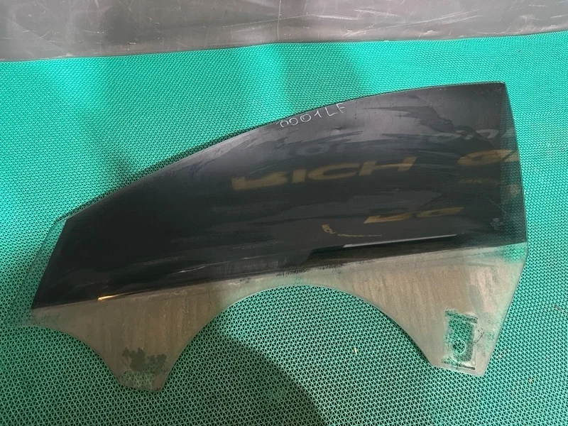 Стекло двери Audi A7 2012 4G8845201B 4G CGXB, переднее левое