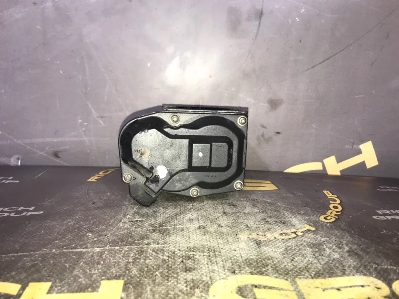 Дроссельная заслонка Hyundai Santa Fe 351002F000 DM D4HB