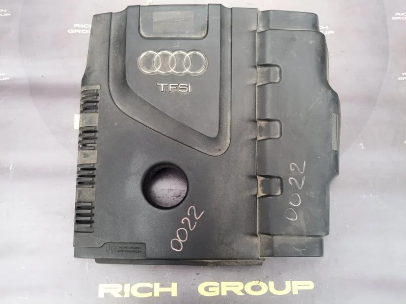 Декоративная крышка двигателя Audi A4 2009 06J103925 8K2 CAEB