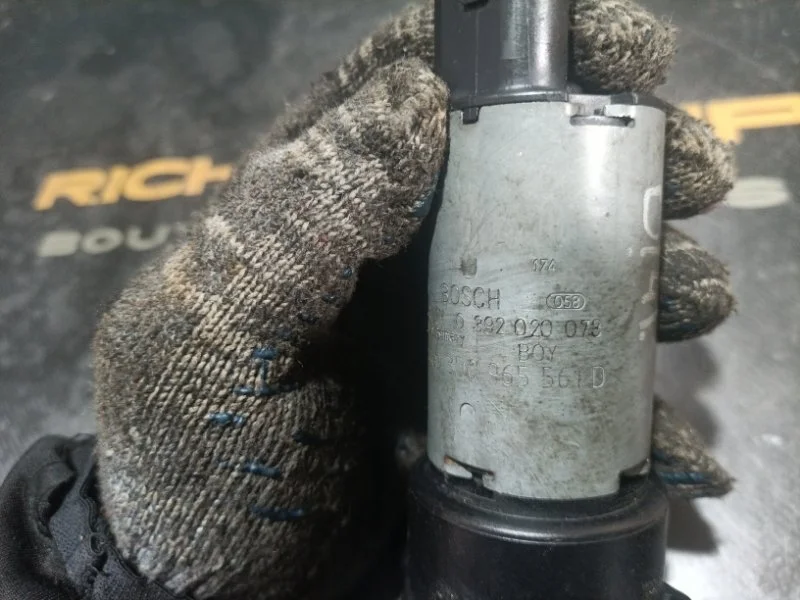 Насос водяной электрический Porsche Cayenne 2008 0392020073 957 M55.01