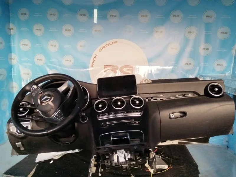 Торпедо Mercedes-Benz C-Class 2015 A2056801487 W205 OM 651 DE 22 LA