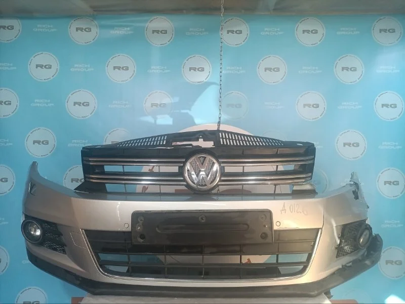 Бампер Volkswagen Tiguan 11.09.2012 5N0807217ER NF CFFB, передний