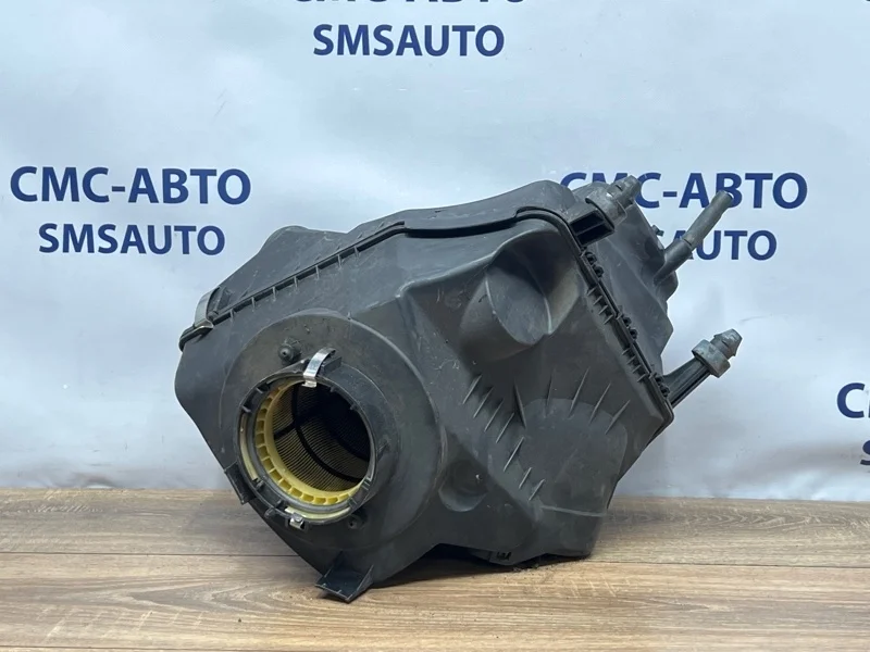 Корпус воздушного фильтра Audi A6 2009 4F0133837BN C6 3.0 CAJ