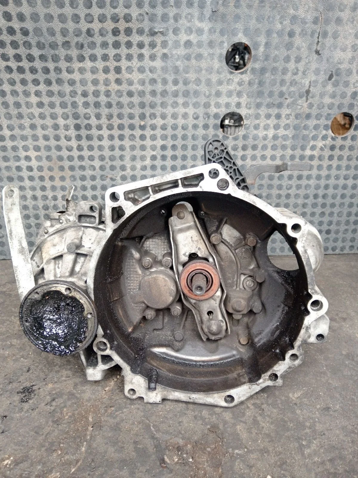 МКПП (механическая коробка переключения передач) Skoda Octavia II рестайлинг (2008—2013) 2010 1Z/F9R