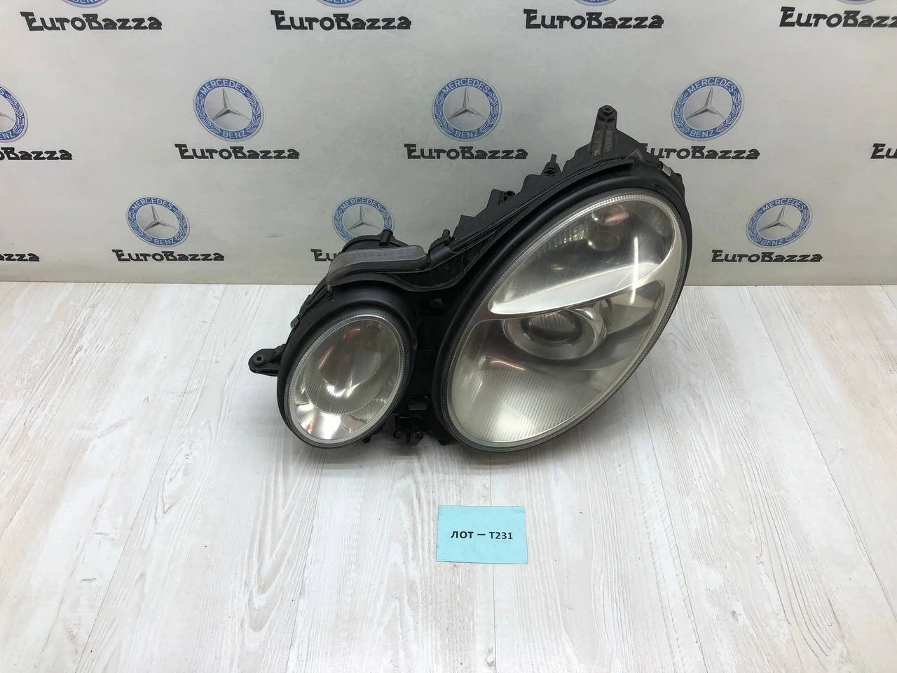 Фара Mercedes W211 Ксеноновая