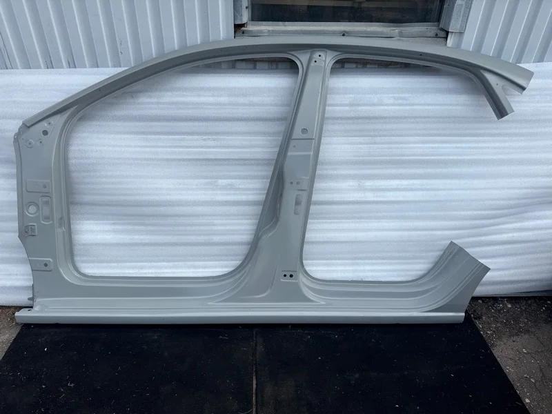 Порог кузова Volkswagen Polo 2009 2010 2011 2012 2013 2014 2015 2016 2017 2018 2019 2020 2021 6RU810121A, левый