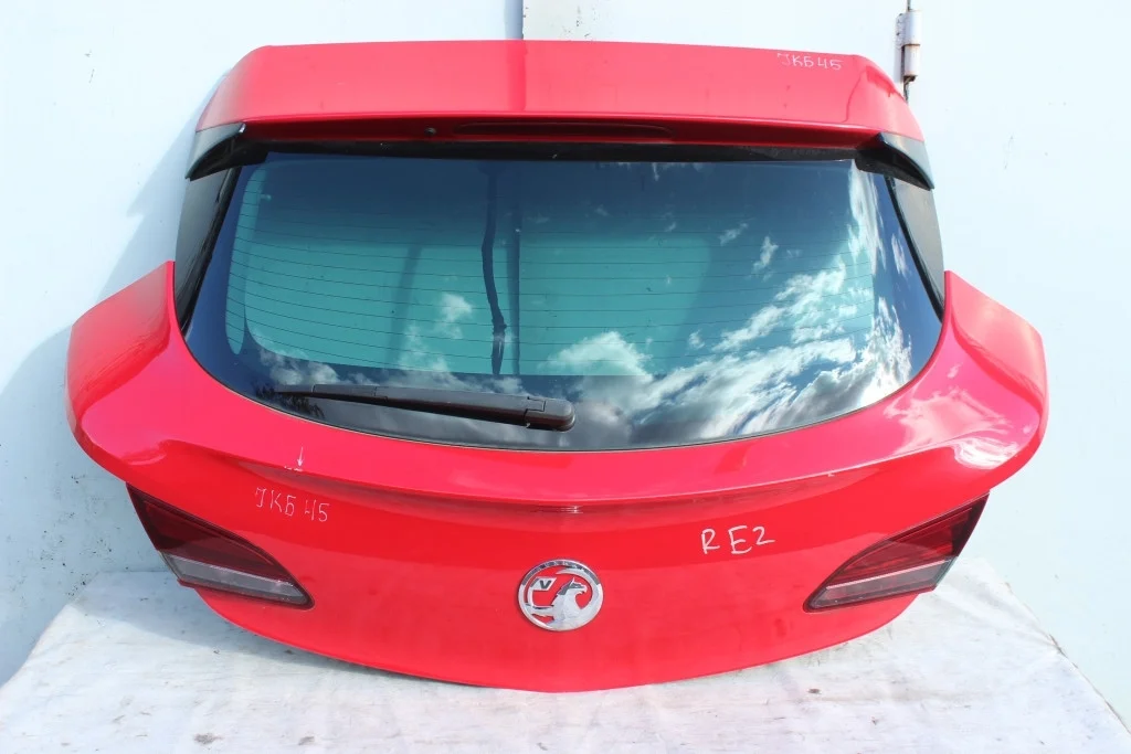 Крышка багажника купе Opel Astra J GTC JКБ45