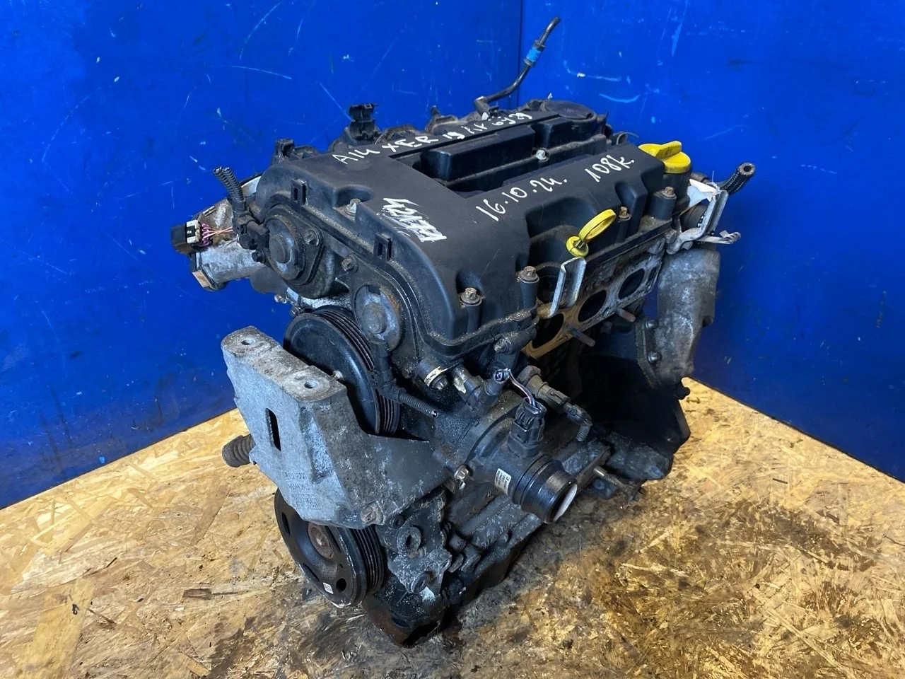 Двигатель Opel Astra J 2012 95517727 1.4 A14XER