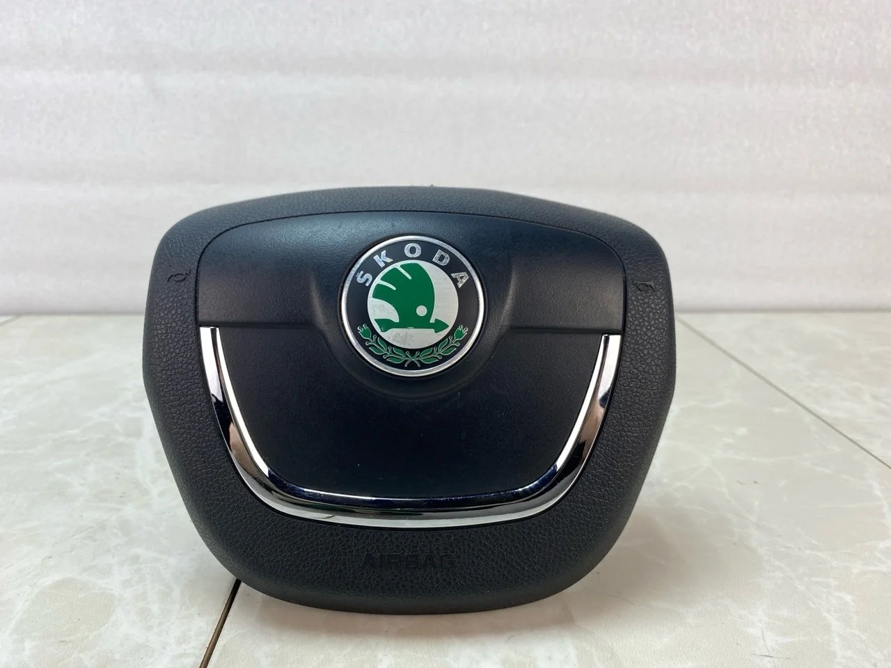 Подушка безопасности в руль Skoda Yeti 5L 2013 1Z0880201AR 1.6 CAYC