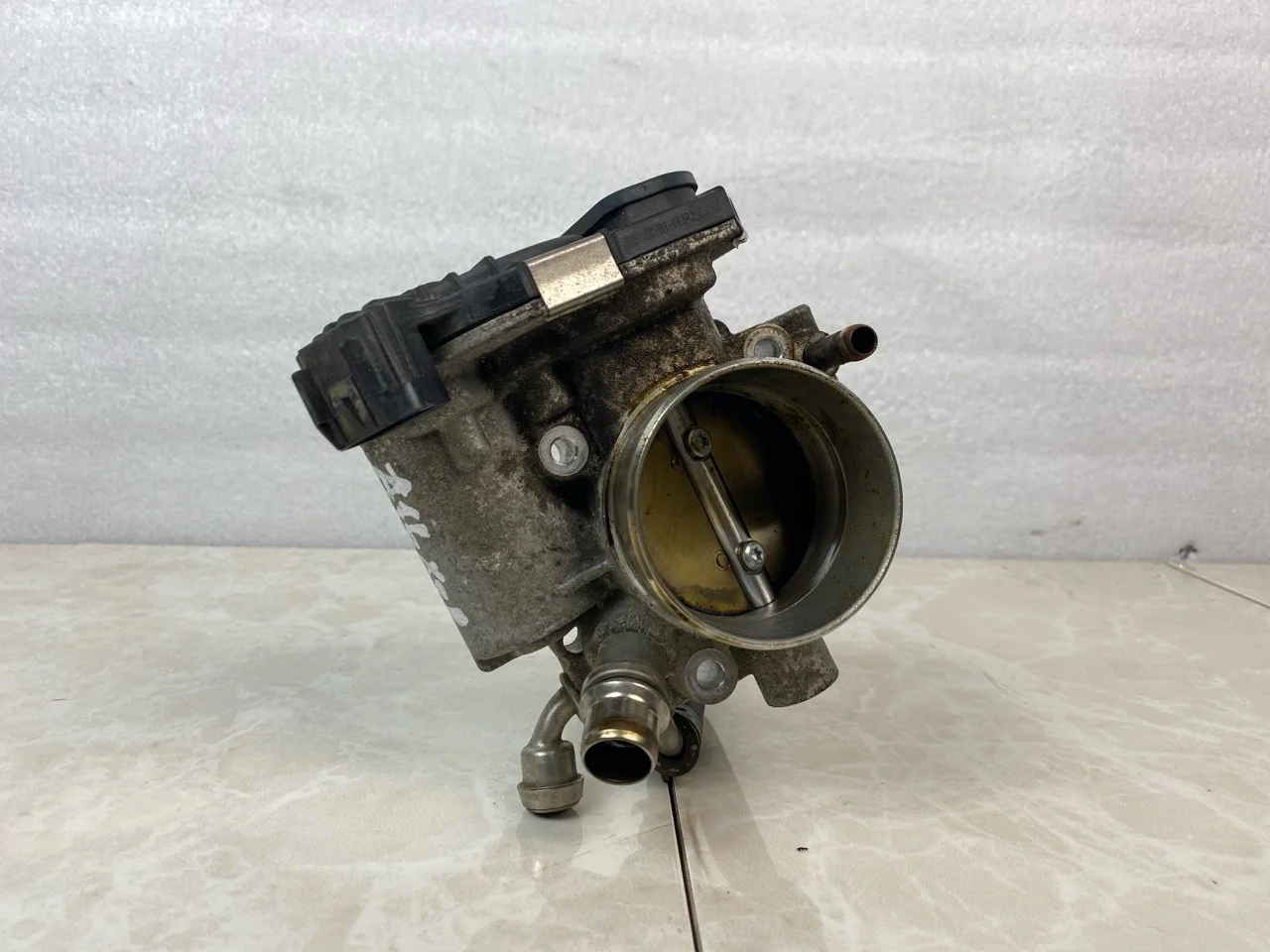 Дроссельная заслонка Opel Astra J 2009-2016 55561495 1.6 A16XER