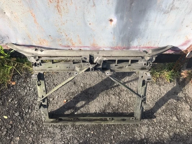 Панель передняя Skoda Octavia 5EU805588 A7