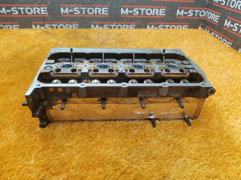Головка блока цилиндров Volkswagen Golf 2006-2008 03C103358AB 1K BMY