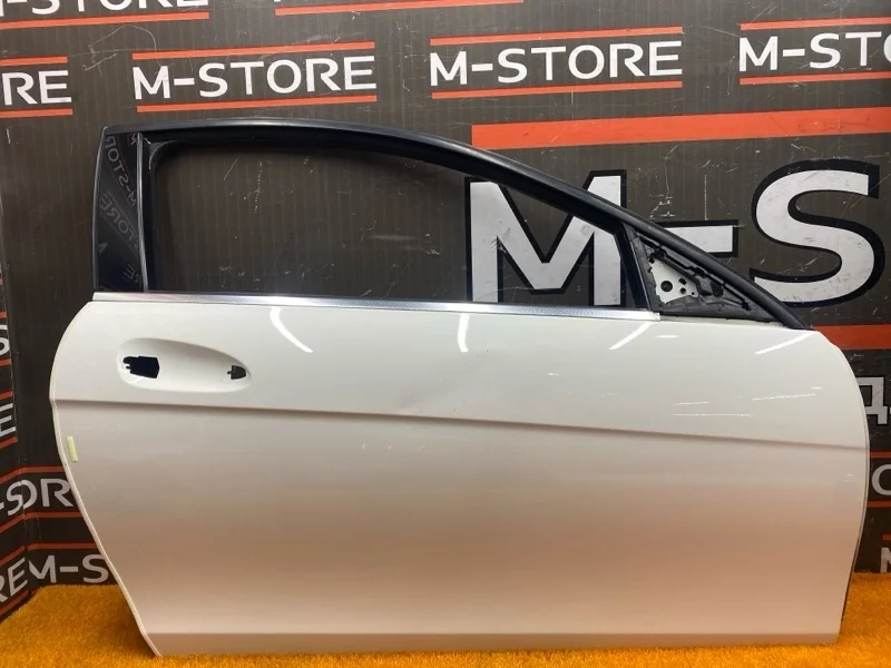 Дверь Mercedes-Benz C-Class 2012 A2047201005 C204 271.820, передняя правая