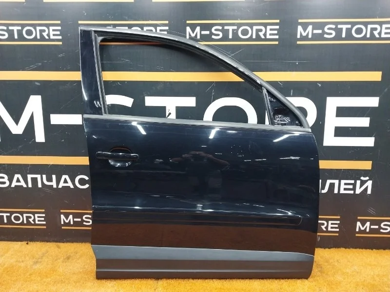 Дверь Volkswagen Tiguan 2010 5N0831056B 5N CAWA, передняя правая