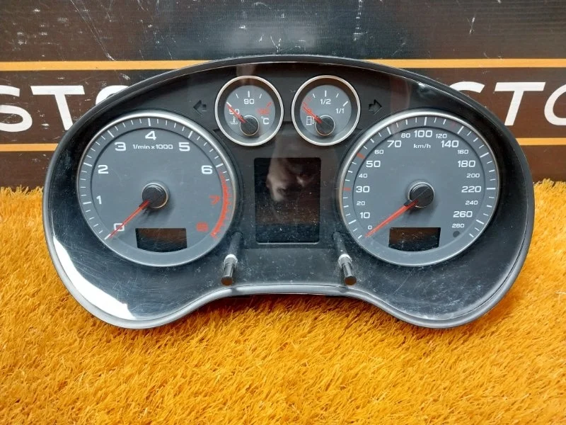 Щиток приборов Audi A3 2012 8P0920932Q 8P CAXC