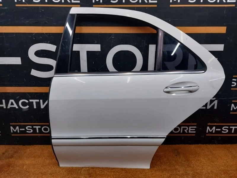 Дверь Mercedes-Benz S-Class 2001 A2207300105 W220 112.944, задняя левая