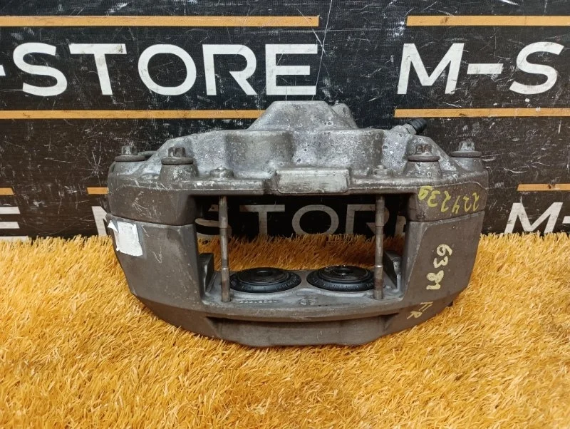 Суппорт Audi Q5 2015 8R0615108F 8R CNCD, передний правый