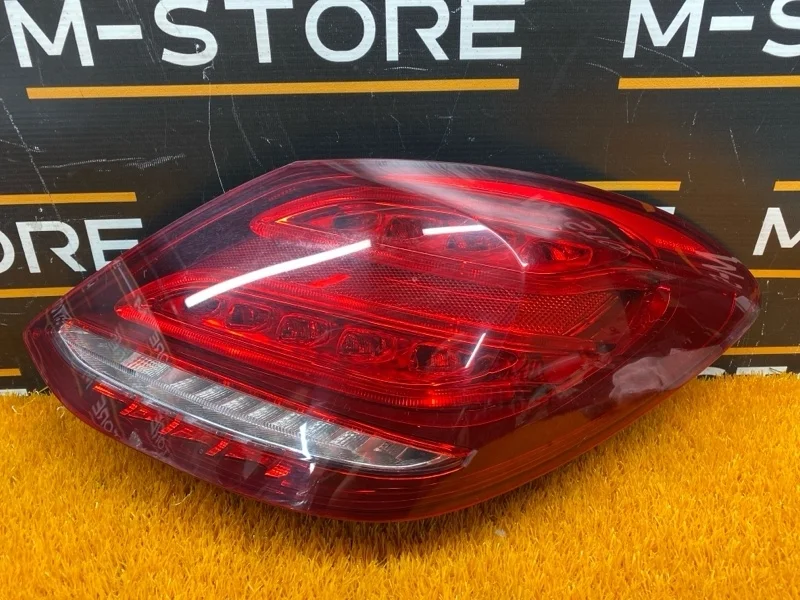 Фонарь задний Mercedes-Benz C-Class 2014 A2059061457 W205 274.920, правый